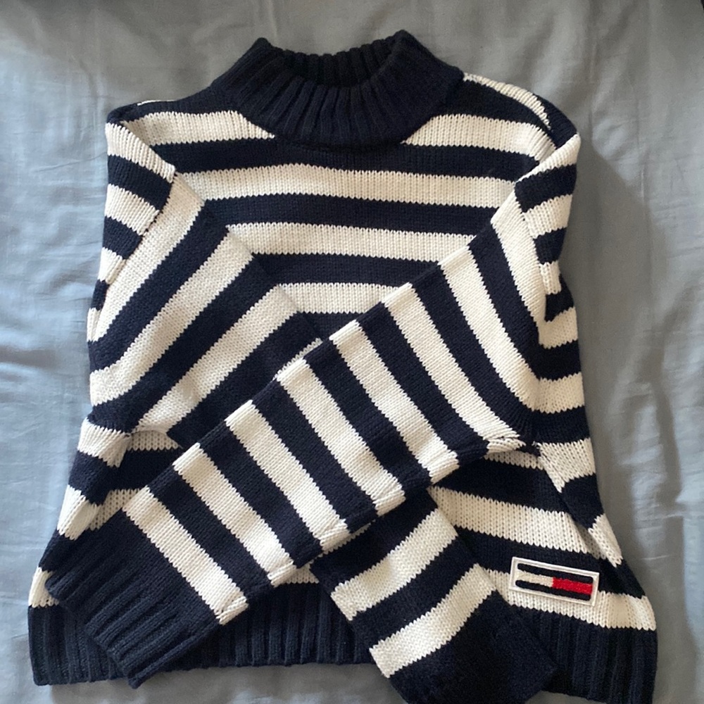 tommy hilfiger top
